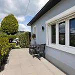 Pfauenhof Apartment *